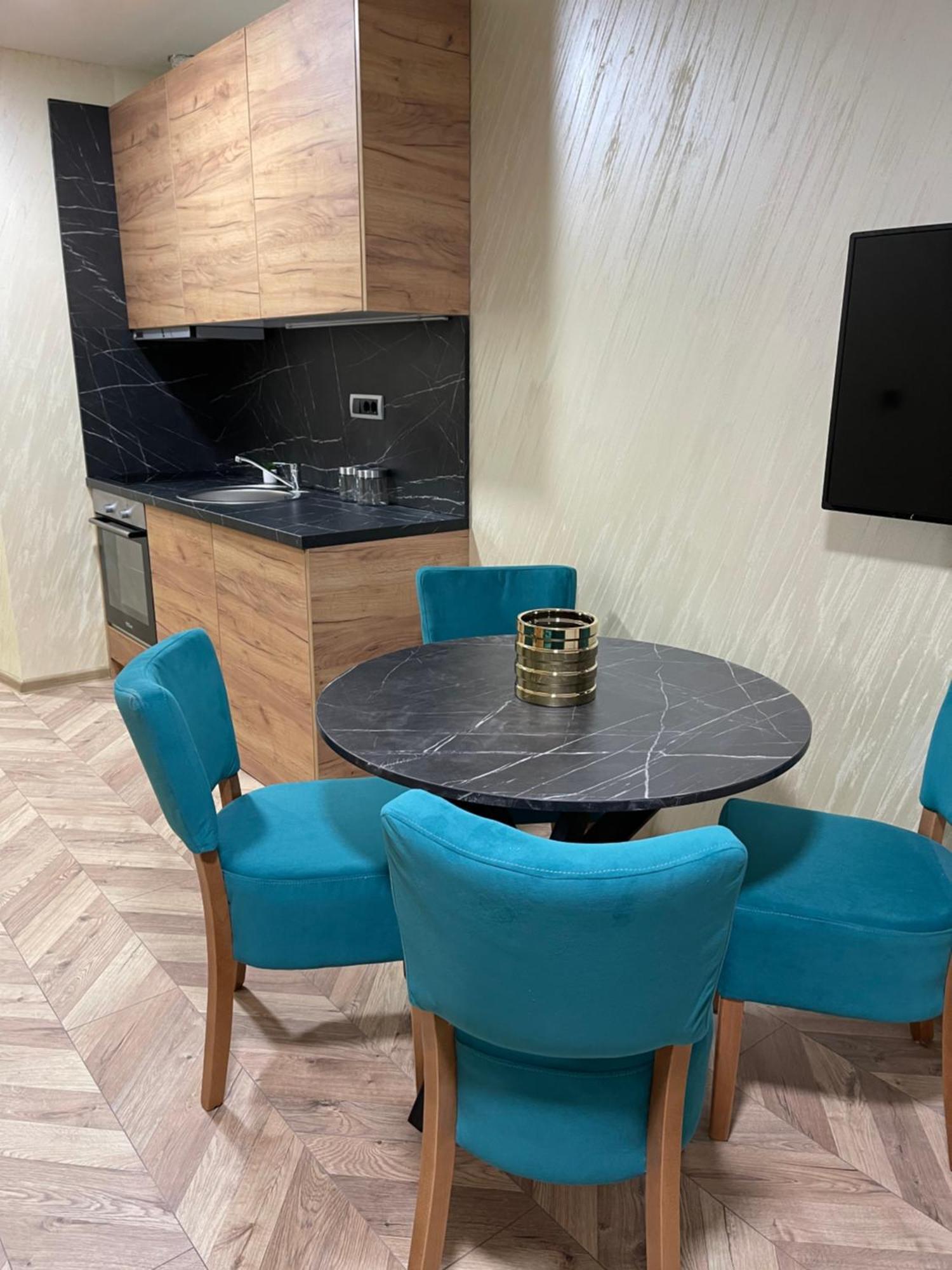 Pink House Apartments ياغودينا المظهر الخارجي الصورة