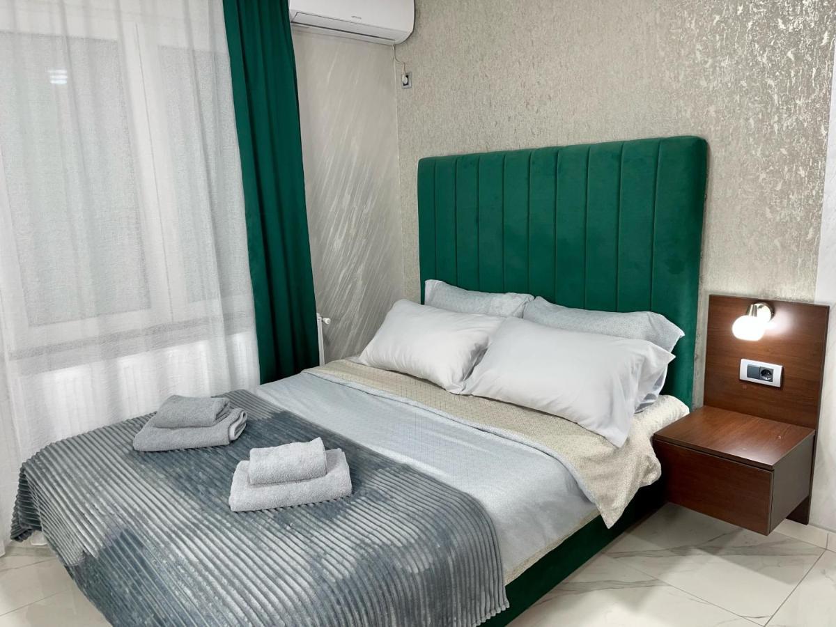Pink House Apartments ياغودينا المظهر الخارجي الصورة